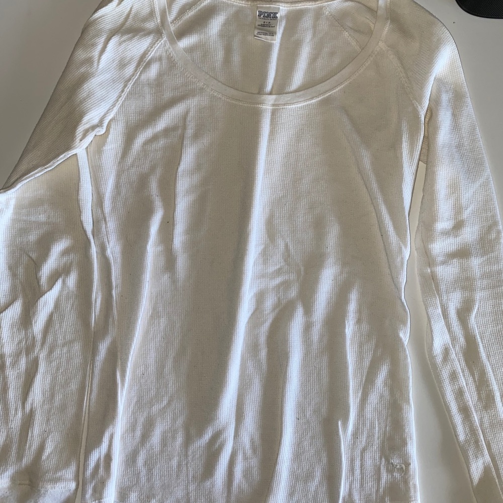 2 Victoria’s Secret thermals